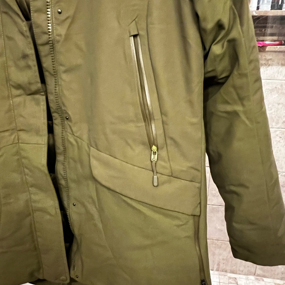 Mountain Hardware Down Winter Coat - image 2